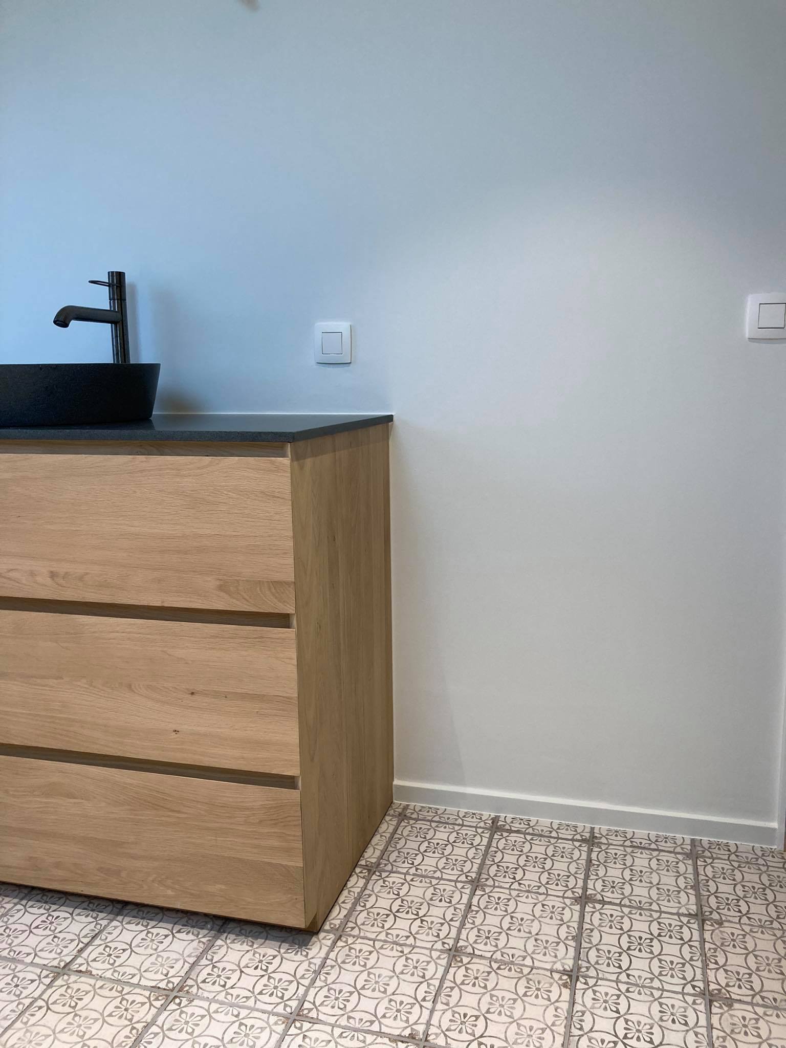 243967839 570804877332031 7044544627655797770 N