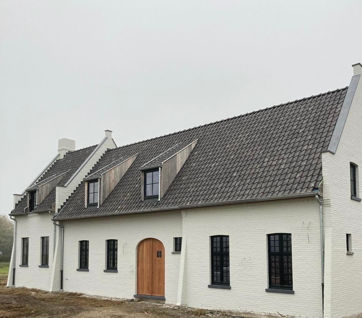 328551024 1613366252464390 2545175053064232743 N